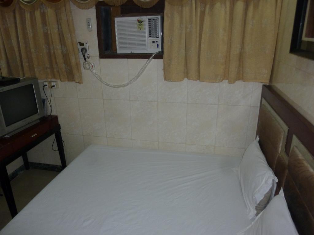 Hotel Jodiya - Near Cst Mumbai Exterior photo